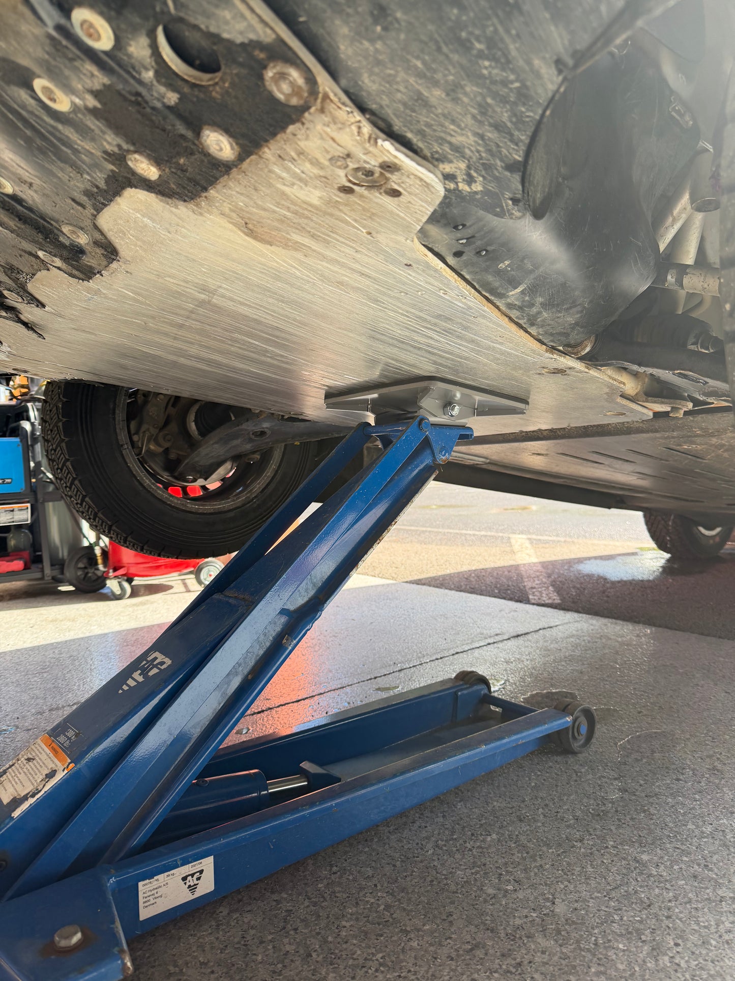 AC hydraulic Jack Pivot Plate